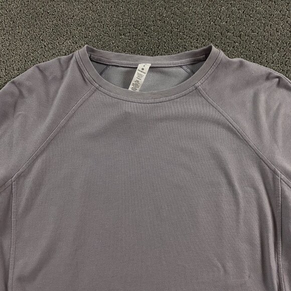 Lululemon Crew Neck Raglan Sweatshirt Women's Size 8 Lavender Lilac - Picture 2 of 10